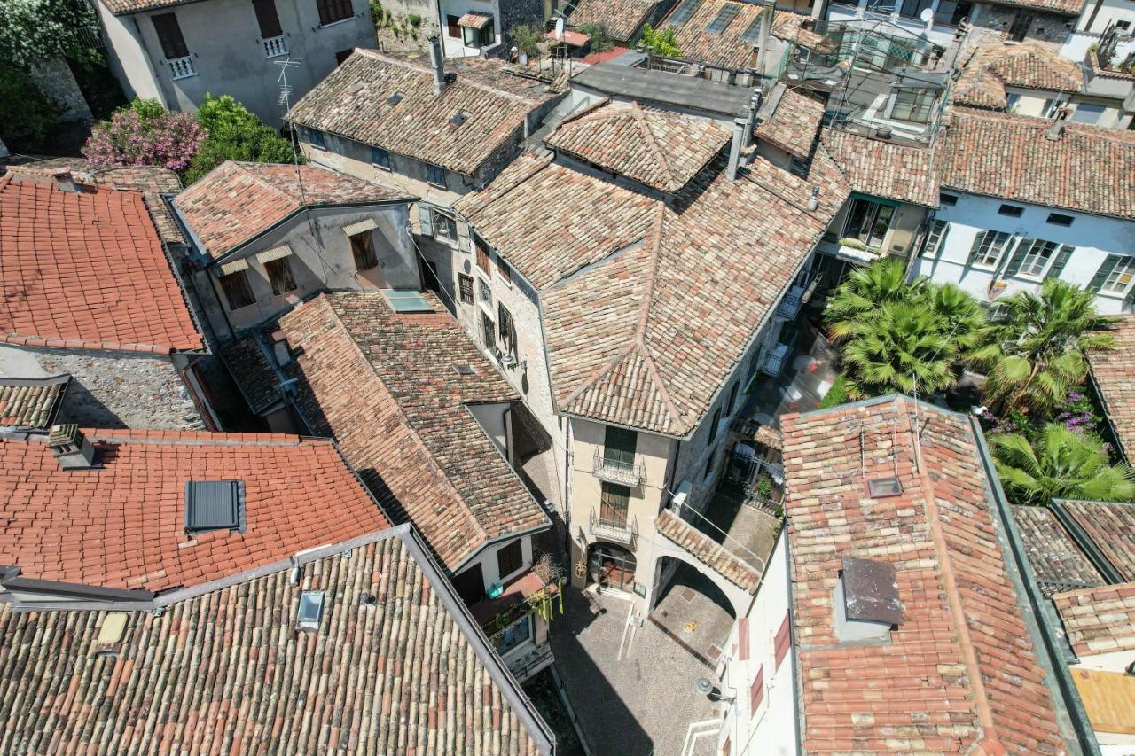 Steps From The - Charme In The Inner Appartement Desenzano del Garda